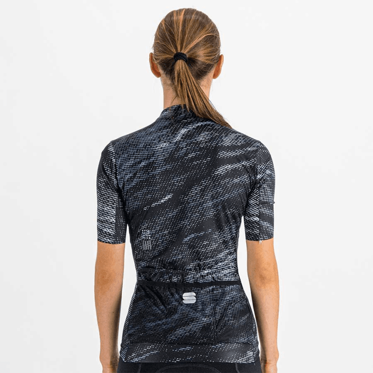 2dc73696-165c-11ed-a1d5-1652f6f83312