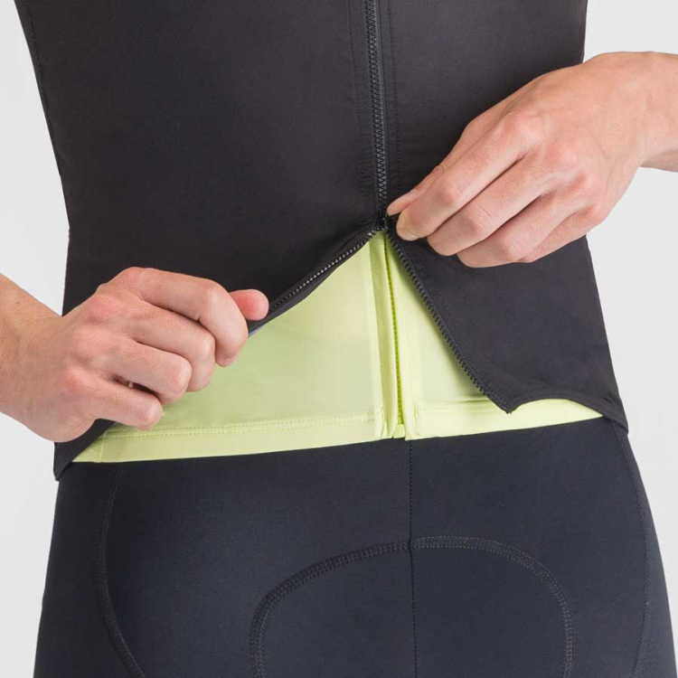 cb226252-0999-11f0-9b19-1a8672ac8a76