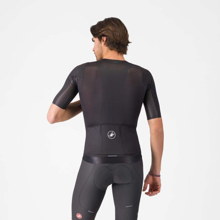 f333b23a-250c-11f0-8980-8e445f663490